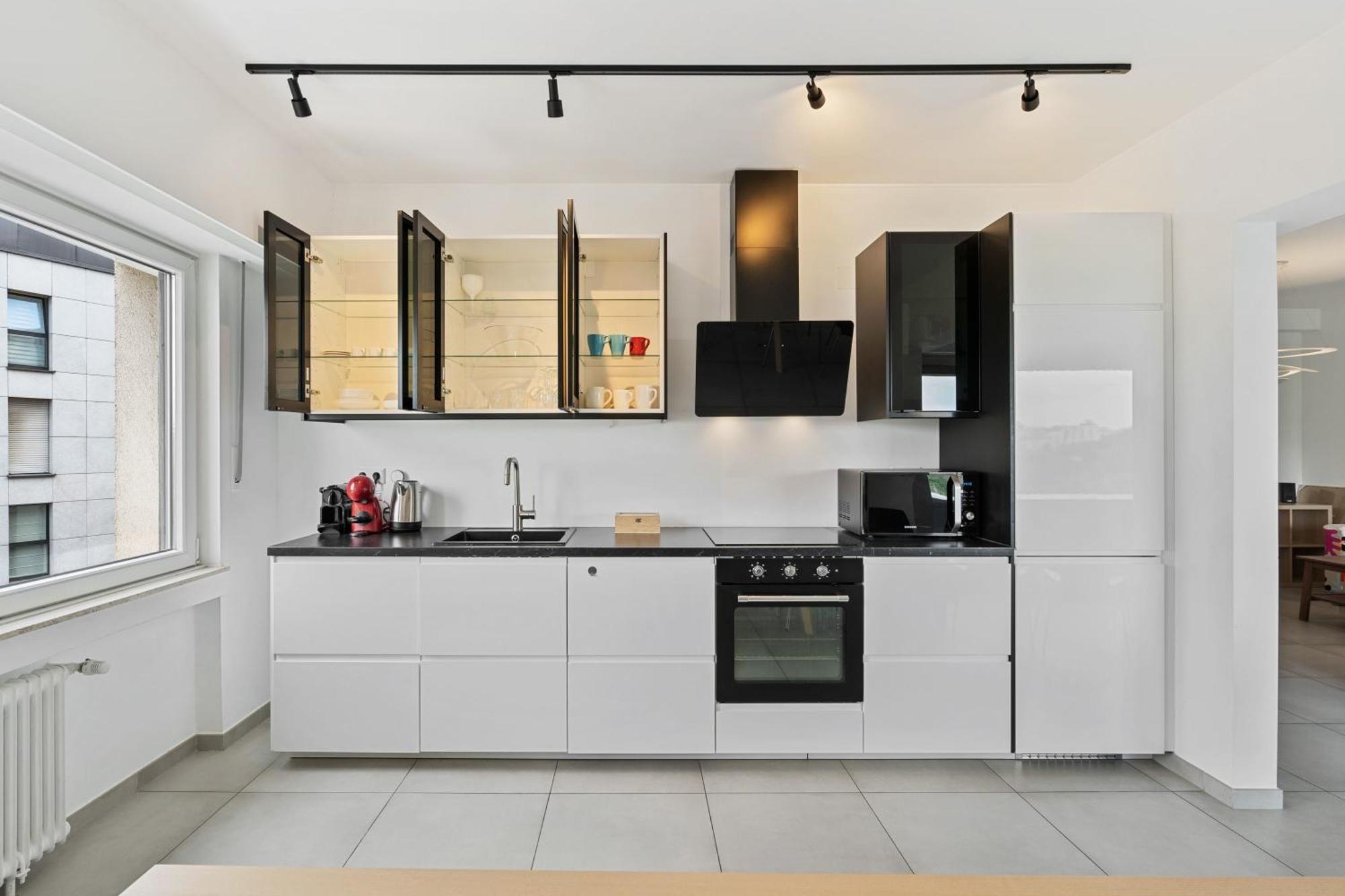 Lux 2br With Views & Balcony Appartement *