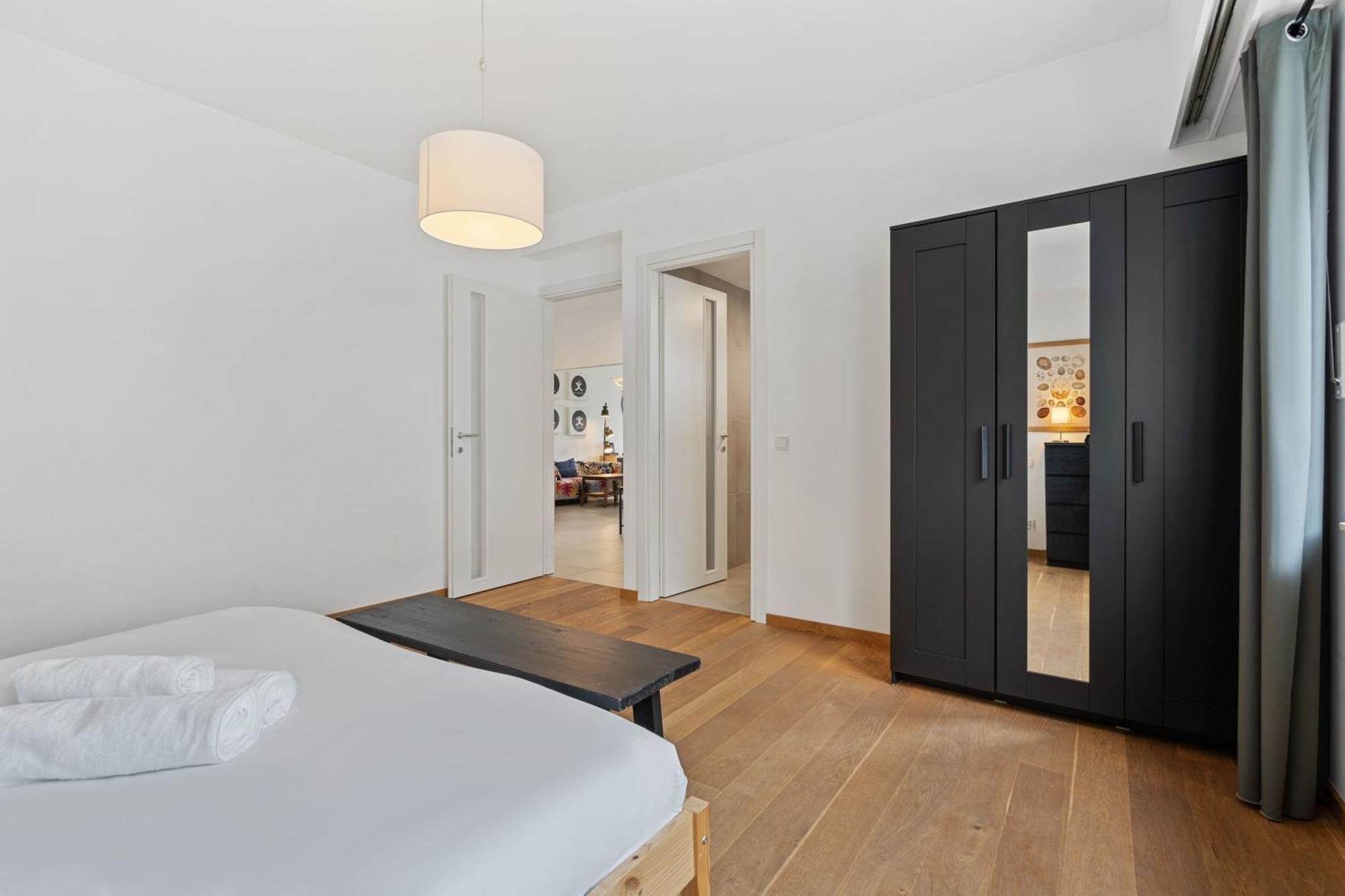 Appartement Lux 2br With Views & Balcony *
