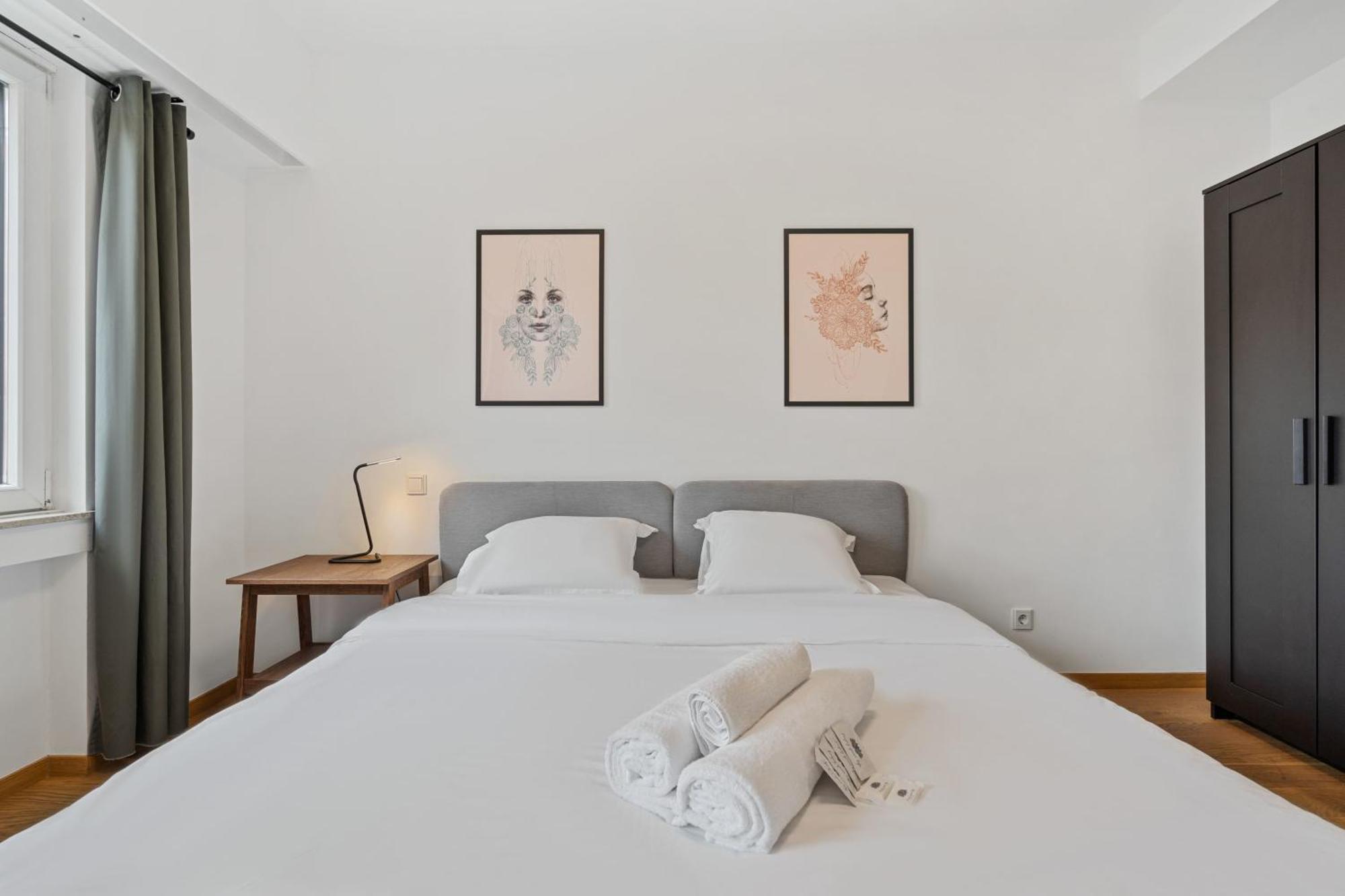 Appartement Lux 2br With Views & Balcony